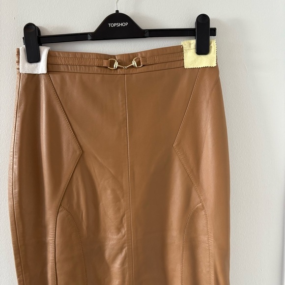Karen Millen Leather Pencil Belt Feature Skirt with Slit In Tan Size US 8 Rare! - Picture 7 of 12